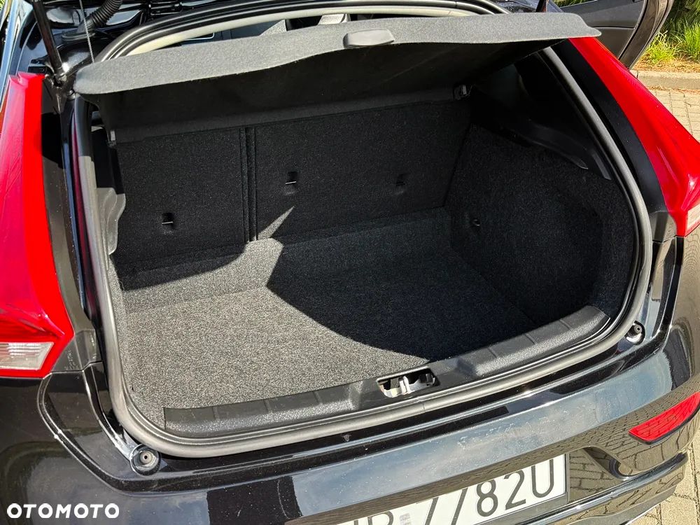 Volvo V40 D2 Geartronic Inscription - 21