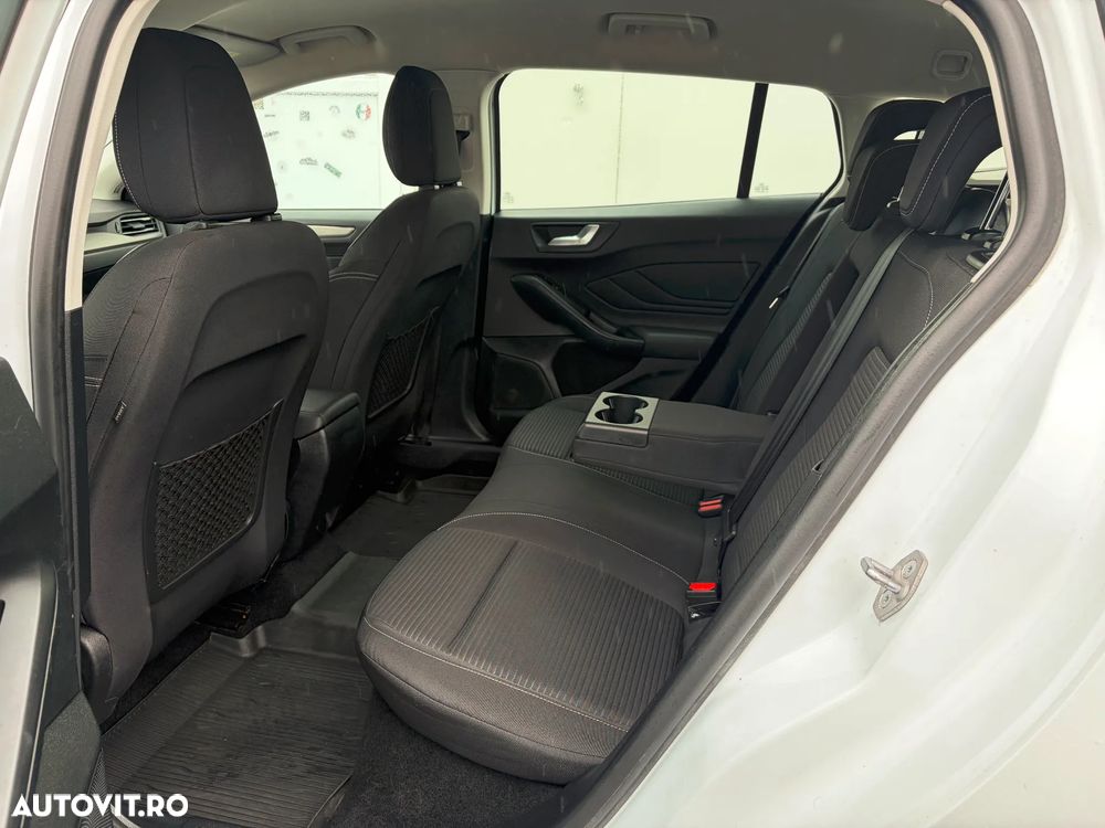 Ford Focus 1.5 EcoBlue Titanium X - 35