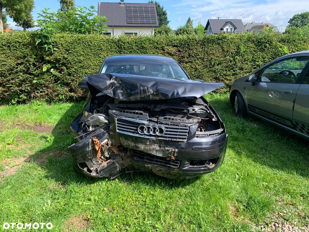 Audi A3 3-drzwiowe 1.6 Ambiente - 11