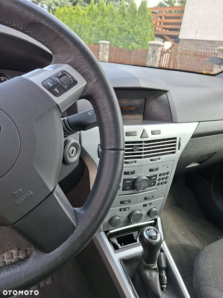 Opel Astra - 8