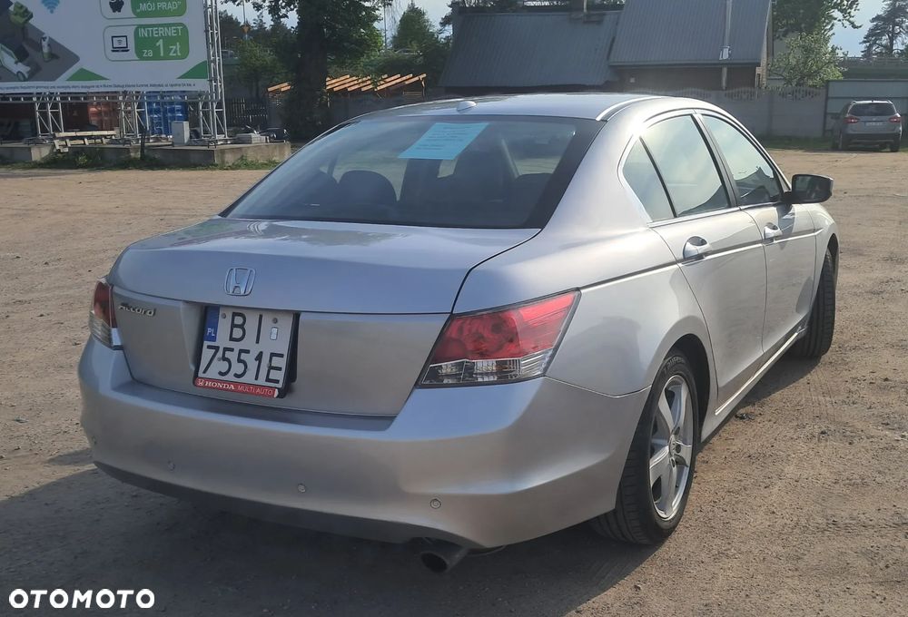 Honda Accord 2.4 i Executive - 4
