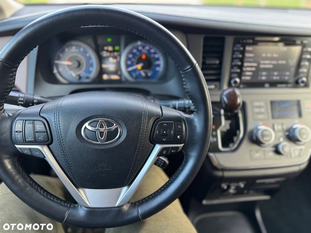 Toyota Sienna 3.5 V6 Limited AWD - 35