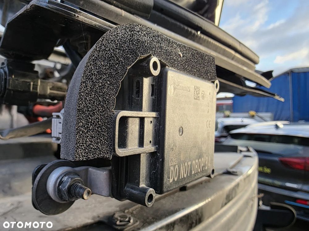 DISTRONIC CZUJNIK SENSOR ODLEGŁOŚCI NISSAN LEAF II 28438-5SA2C - 2