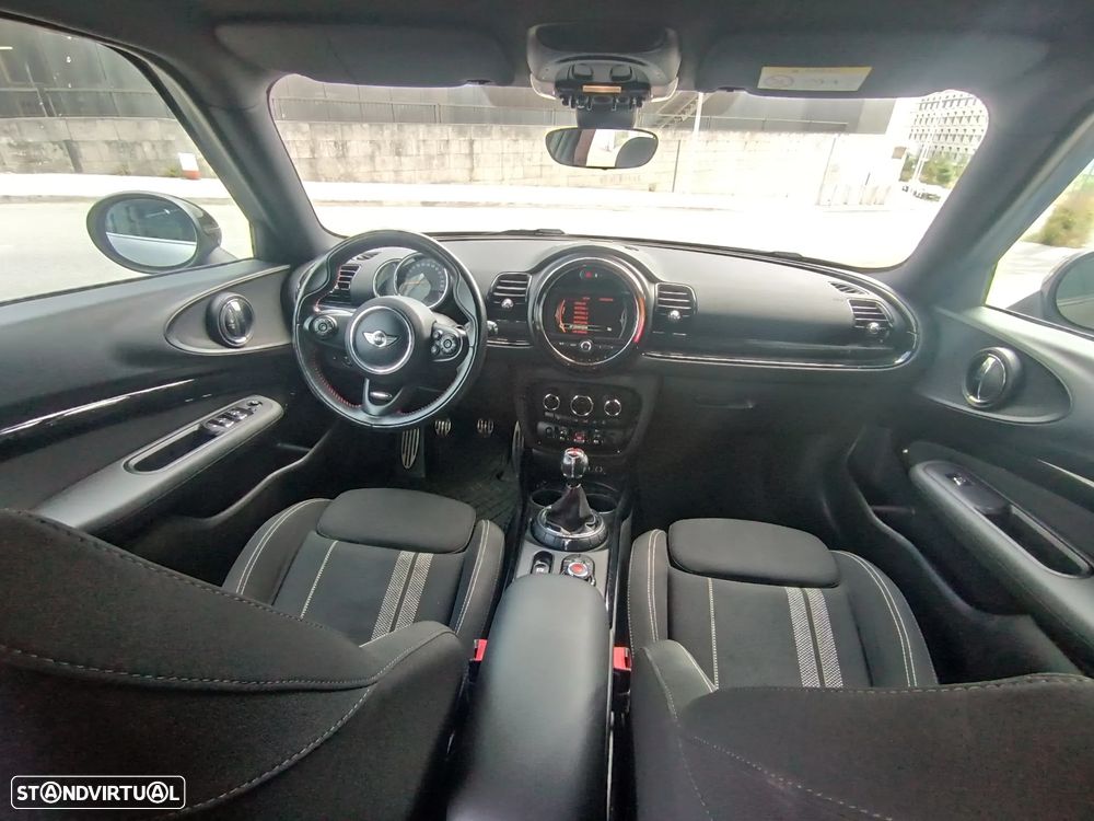MINI Clubman Cooper D - 13