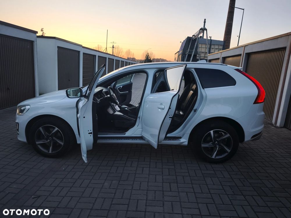Volvo XC 60 D4 Geartronic Summum - 20