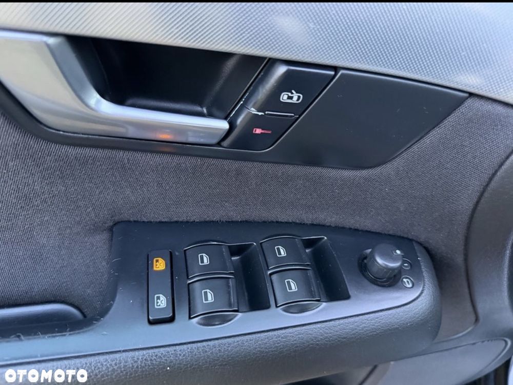 Audi A4 Avant 1.8 T - 30