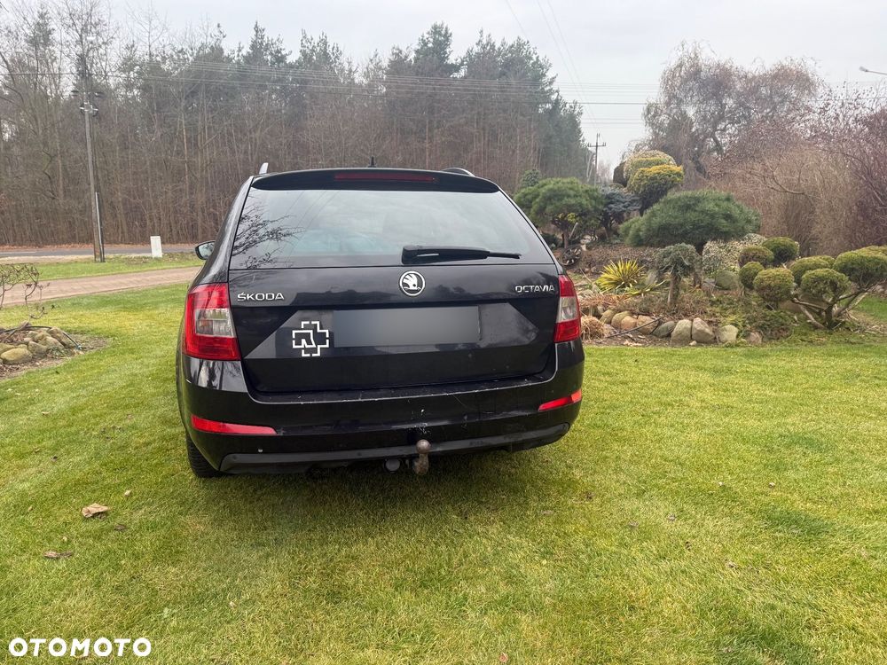 Skoda Octavia 2.0 TDI Elegance DSG - 10