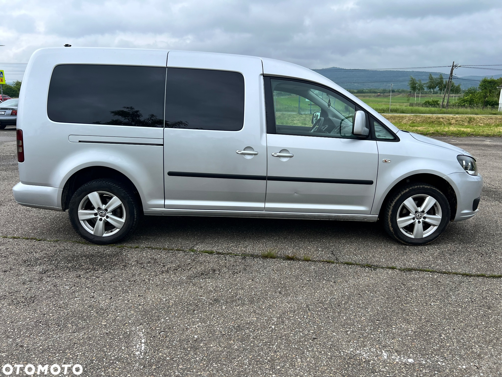 Volkswagen Caddy Maxi 1.6 TDI Comfortline - 5