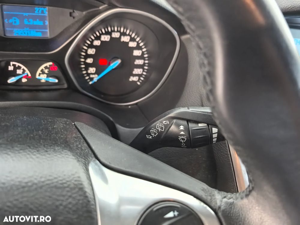 Ford Focus 1.6 TDCI DPF Trend - 19