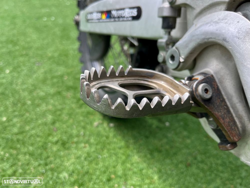 Kawasaki KX 250 F - 23