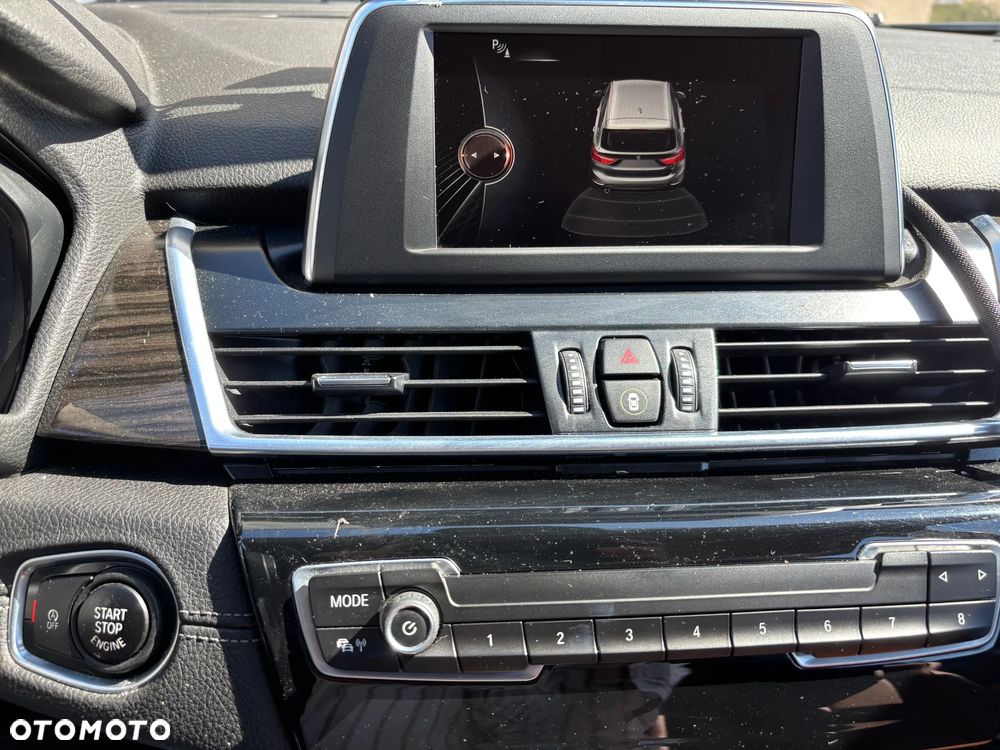 BMW Seria 2 218d GT Luxury Line - 11