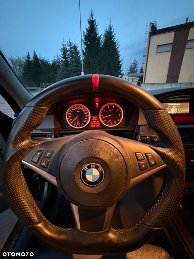BMW Seria 5 - 16