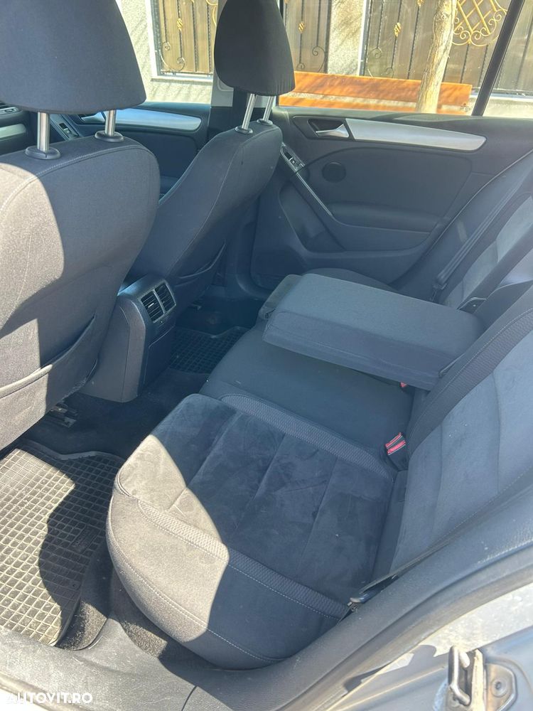 Volkswagen Golf 1.4 TSI Highline DSG - 10