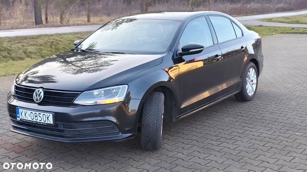 Volkswagen Jetta 2.0 TDI DPF BMT Trendline - 5