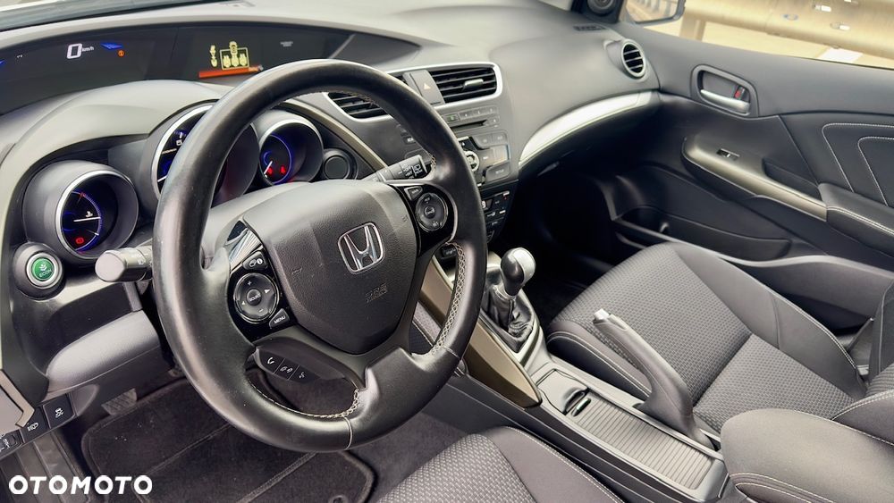 Honda Civic Tourer 1.8 i-VTEC Elegance - 28