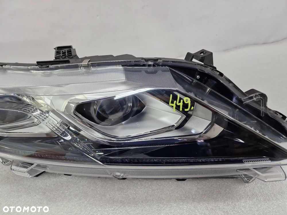 MITSUBISHI ECLIPSE CROSS PRAWA LAMPA PRZEDNIA PRZÓD FULL LED , NR STANLEY W3153 , NR AUKCJI LA449 - 5