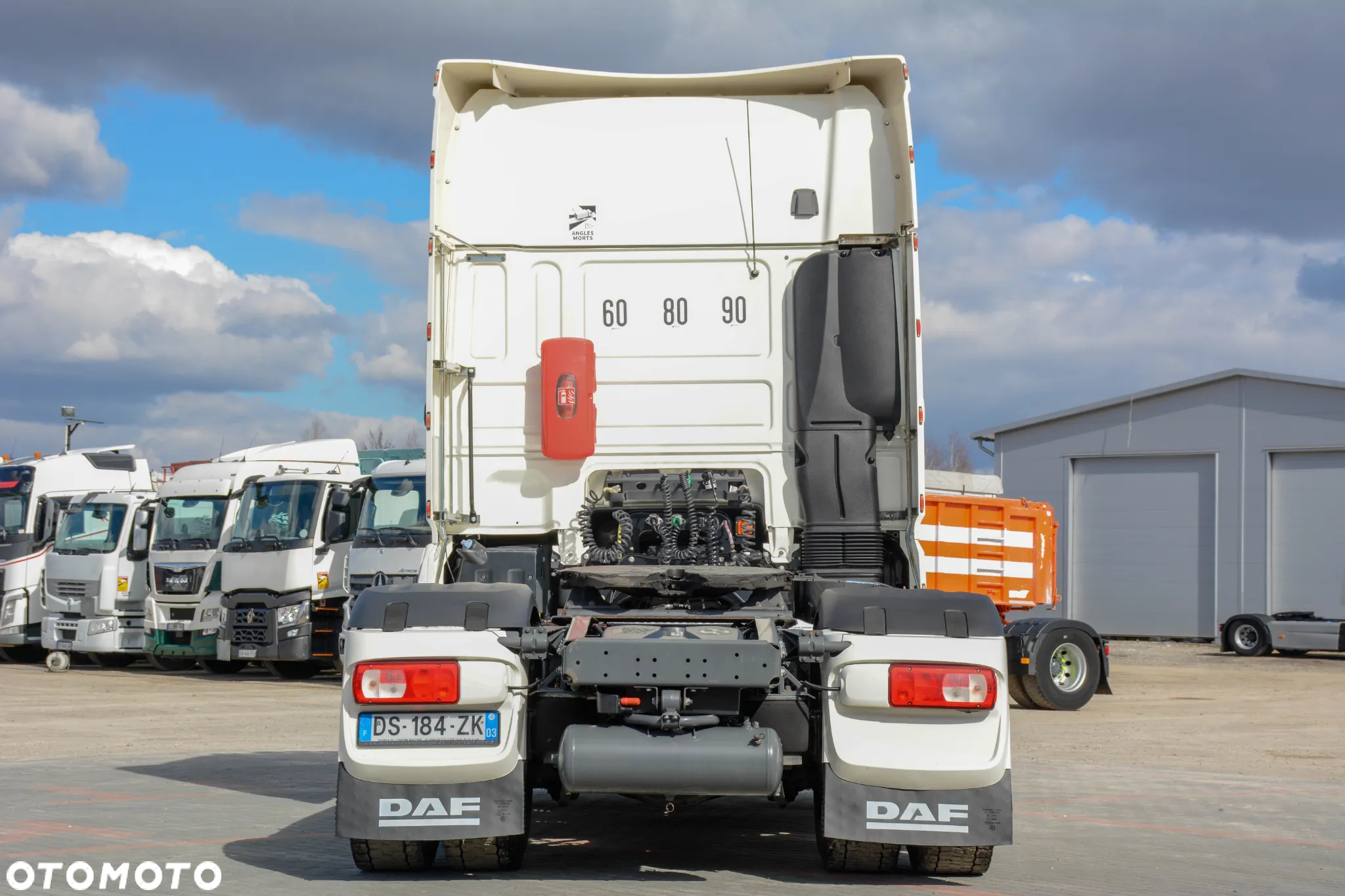 DAF XF 106.460 / 2015 / Euro 6 / Najwyższa kabina / Retarder / Klima - 6