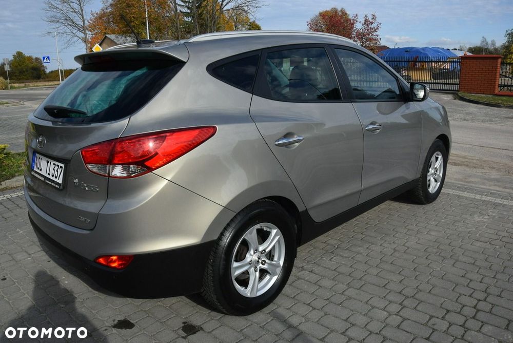Hyundai ix35 2.0 4WD Automatik Premium - 13