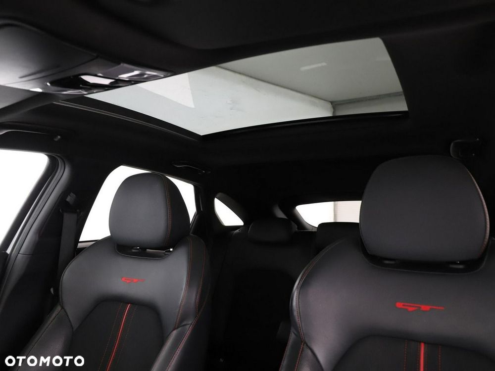 Kia ProCeed 1.6 T-GDI GT DCT - 36