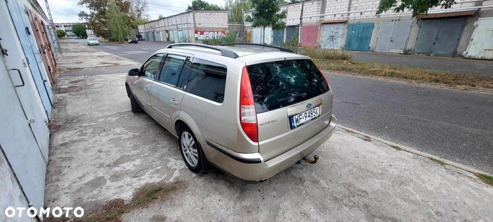 Ford Mondeo 2.0 Ghia - 6