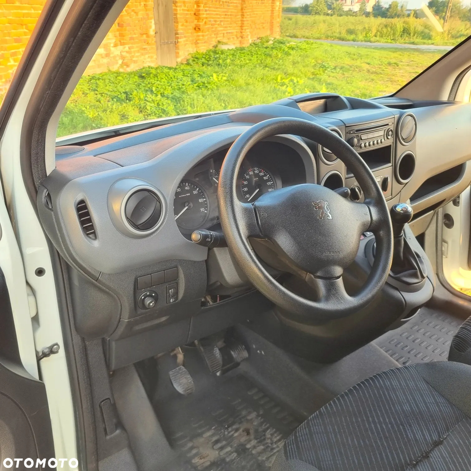 Peugeot PARTNER - 18
