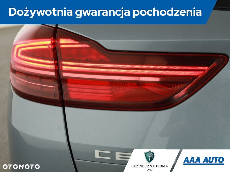 Kia Ceed - 21