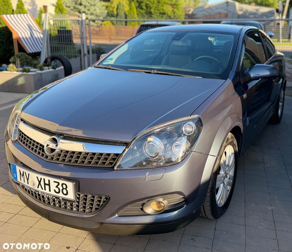 Opel Astra 1.6 Edition 111 Jahre - 32