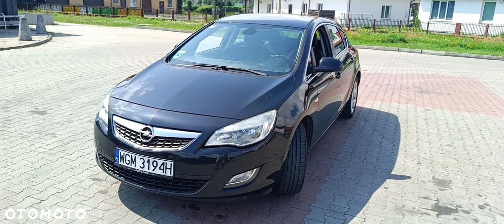 Opel Astra 1.4 - 4