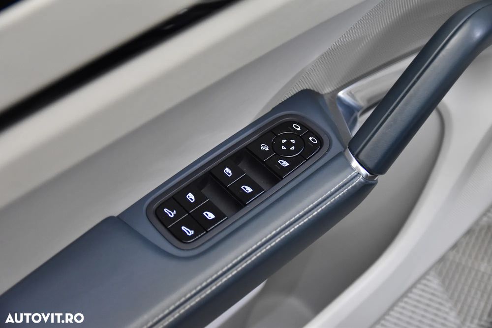 Porsche Cayenne Turbo - 14