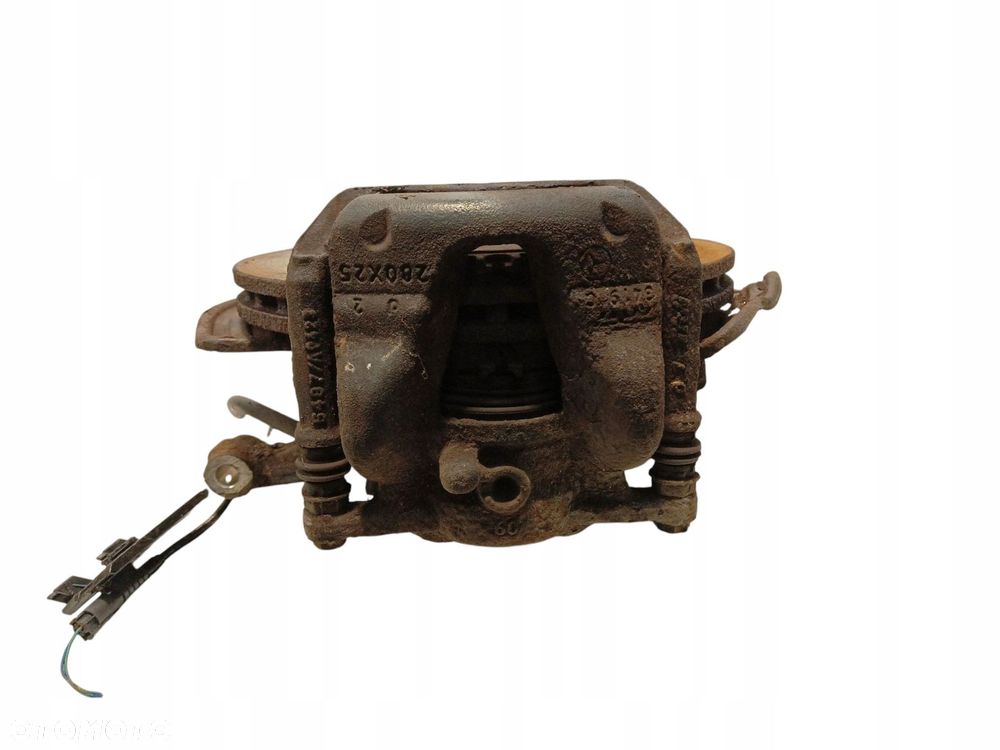 ZWROTNICA LEWY PRZÓD MERCEDES A W176 (2012-2015) 1.5 CDI 109KM - 2