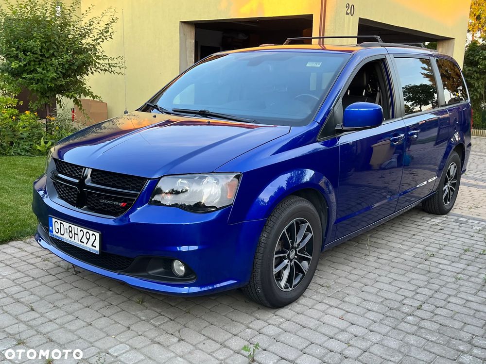 Dodge Grand Caravan 3.6 R/T - 4