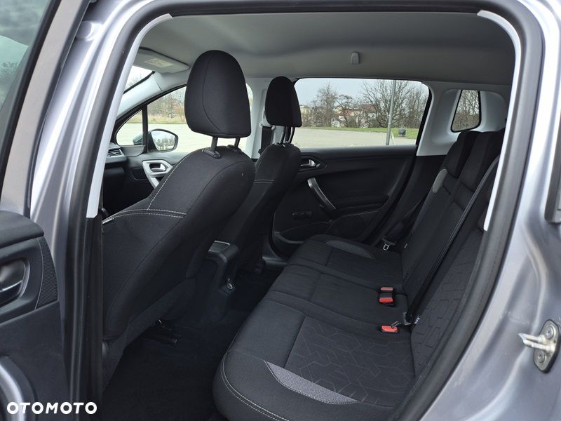 Peugeot 2008 PureTech 82 Style - 11