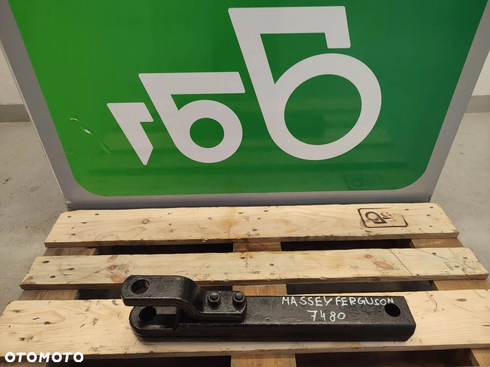 Zaczep polowy Massey Ferguson 7480 - 1