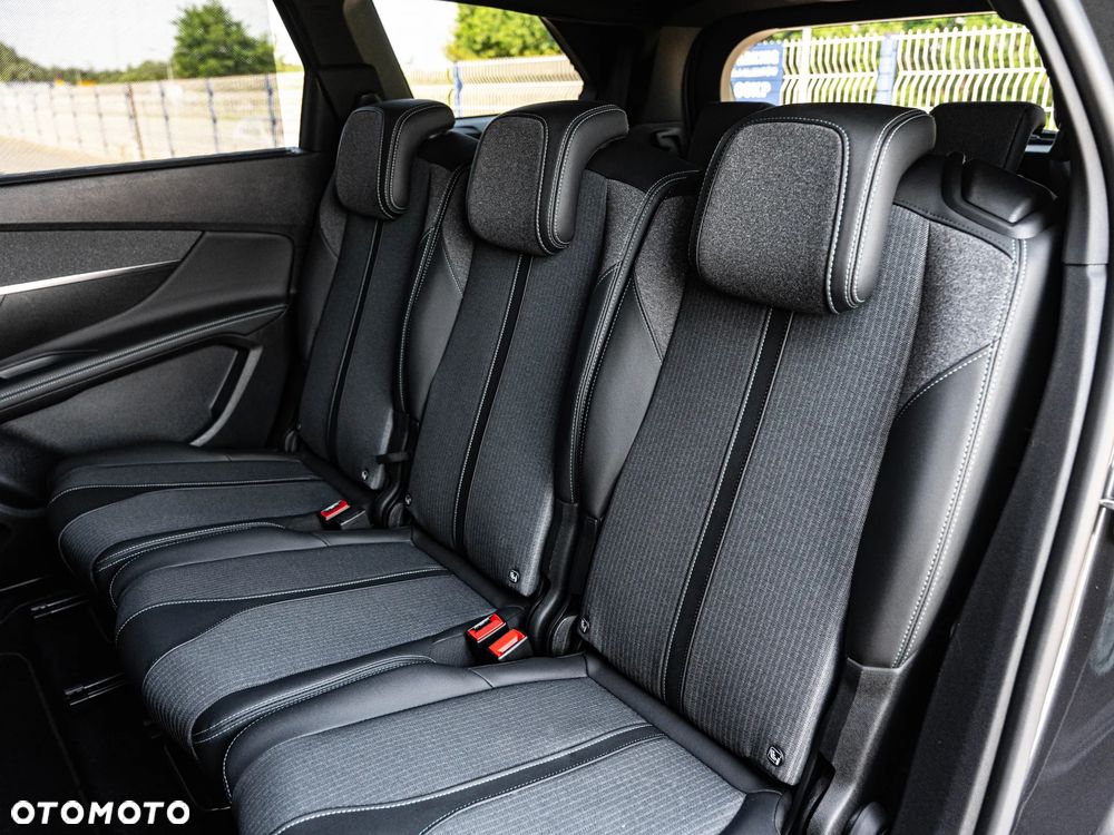 Peugeot 5008 BlueHDi 130 EAT8 Allure Pack - 26