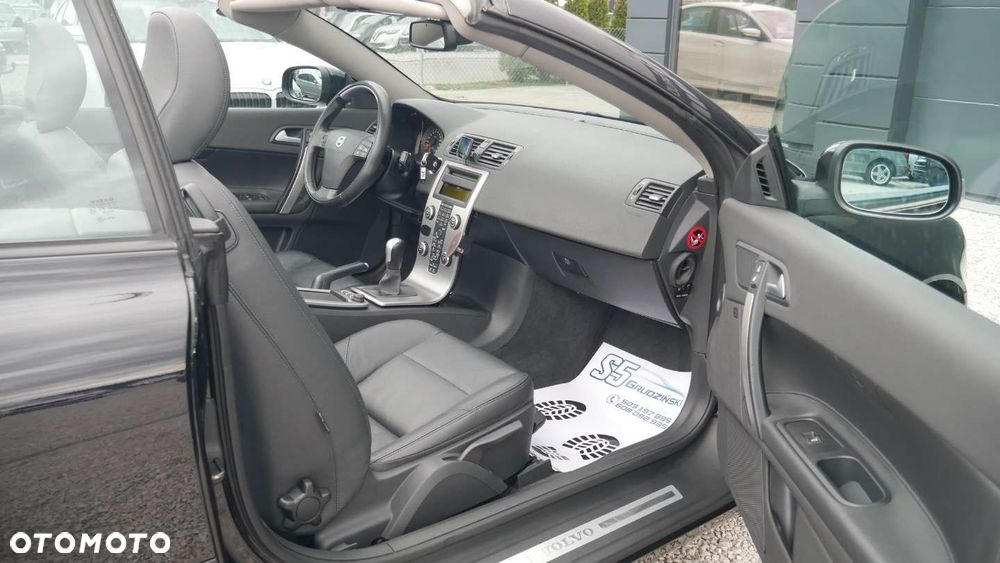 Volvo C70 - 12