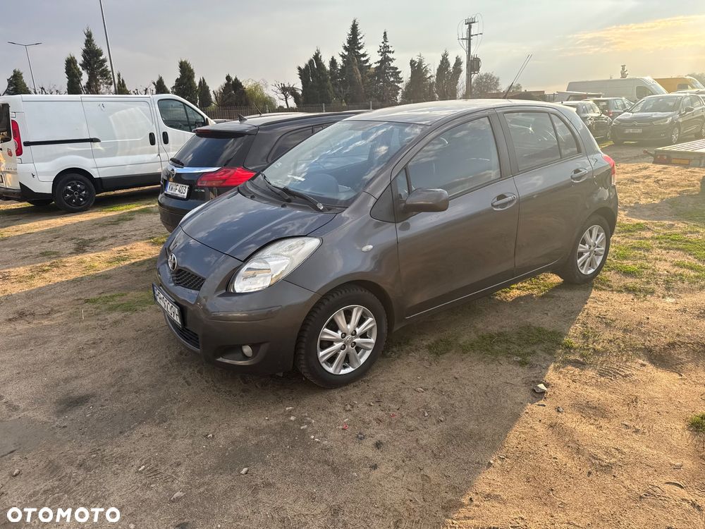 Toyota Yaris 1.4 D-4D Prestige - 1