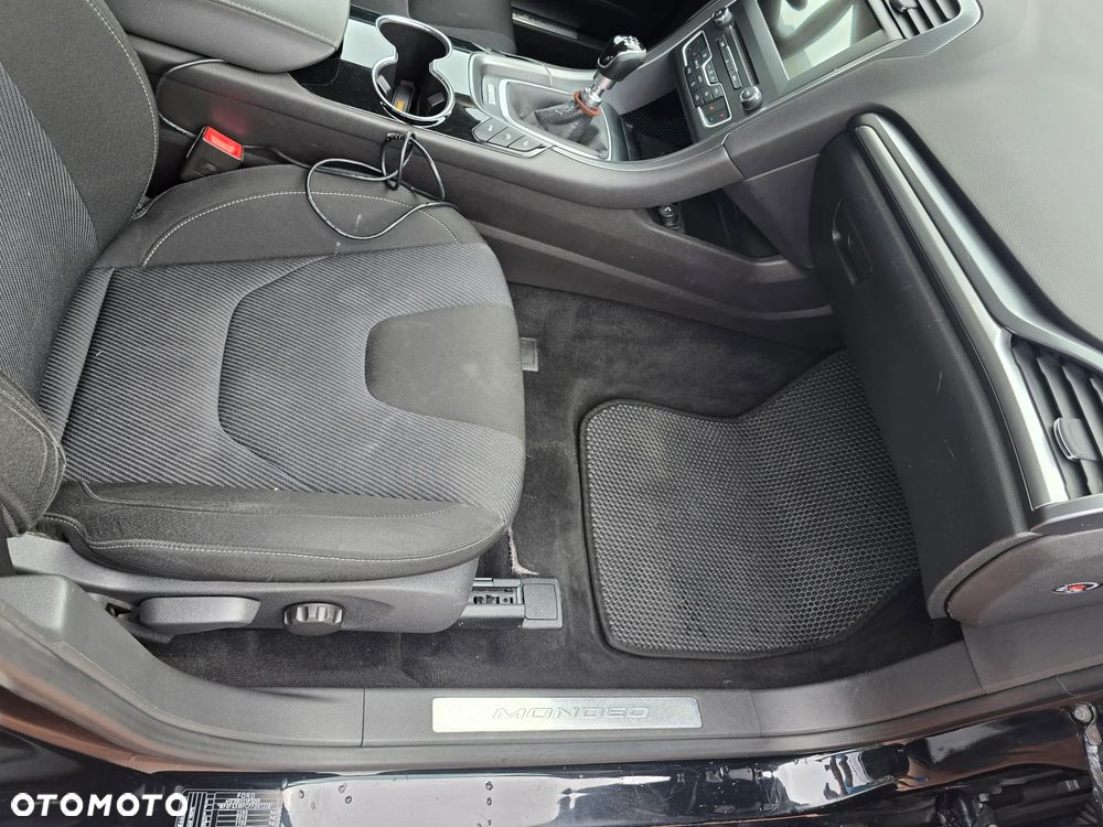 Ford Mondeo 1.5 EcoBoost Titanium - 8