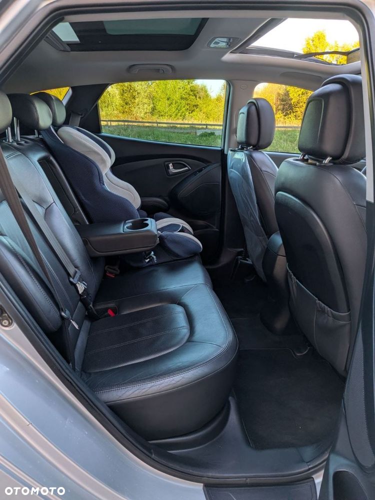 Hyundai ix35 2.0 CRDi 4WD Automatik Premium - 18