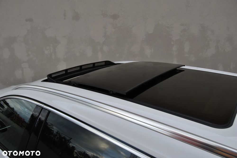 Opel Insignia Sports Tourer 2.0 BiTurbo Diesel 4x4 Innovation - 23