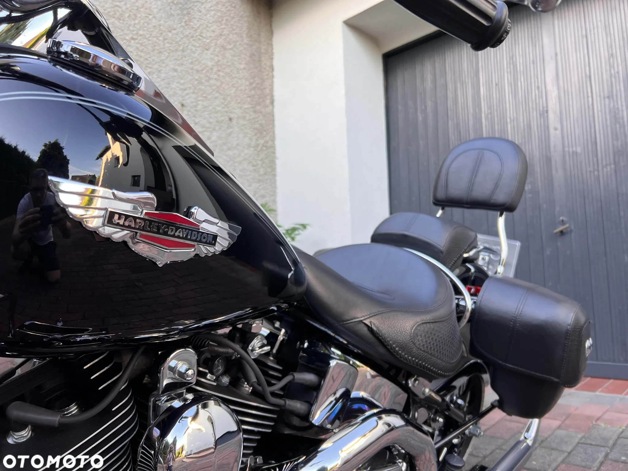 Harley-Davidson Softail Deluxe - 24
