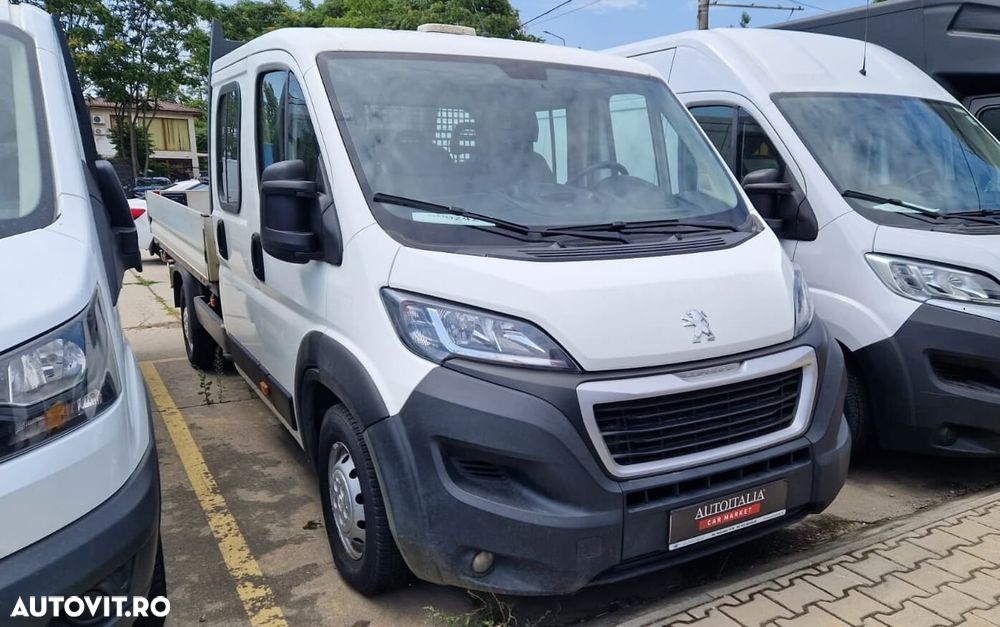 Peugeot Boxer DoubleCab - 2