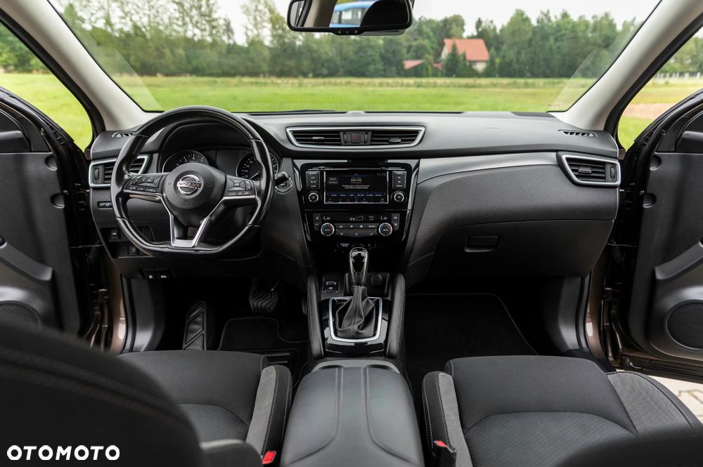 Nissan Qashqai 1.3 DIG-T DCT N-WAY - 21