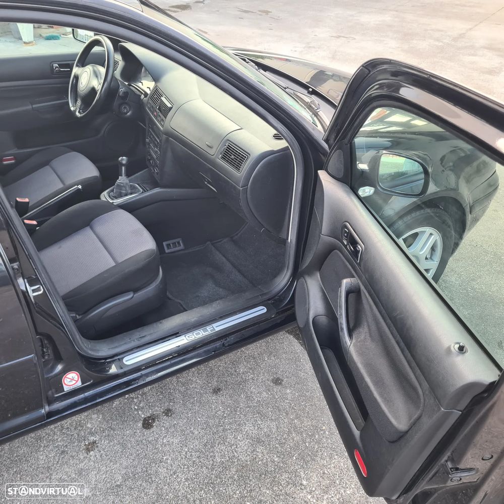 VW Golf 1.9 TDi Confortline - 7