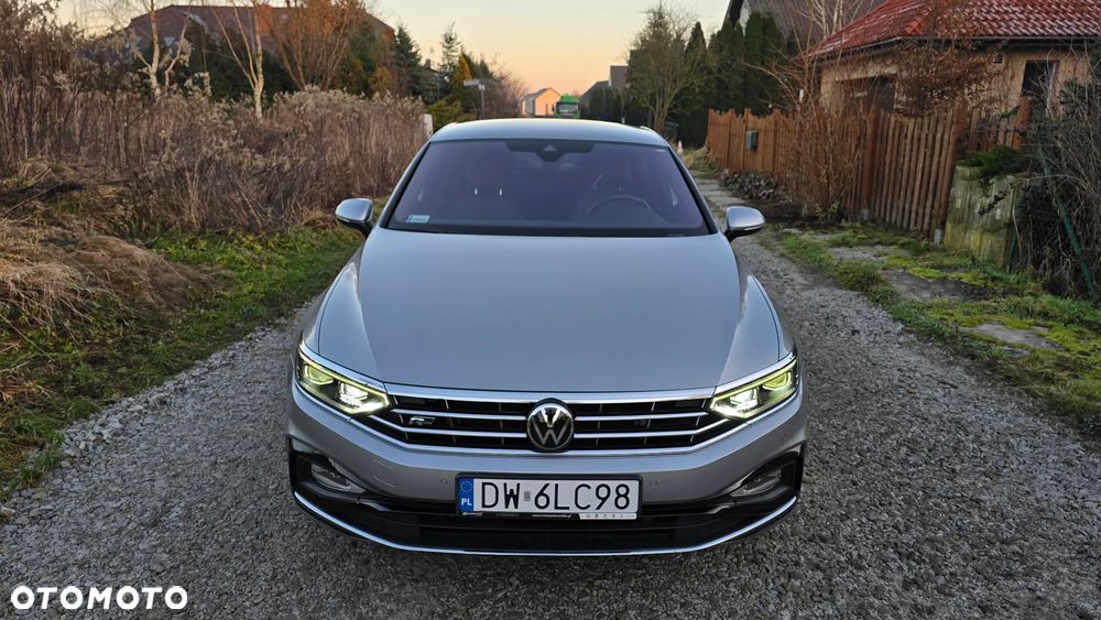 Volkswagen Passat 1.5 TSI EVO Elegance DSG - 2