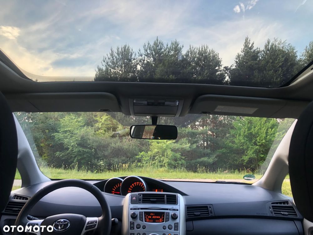 Toyota Verso 1.8 5-Sitzer Life - 22