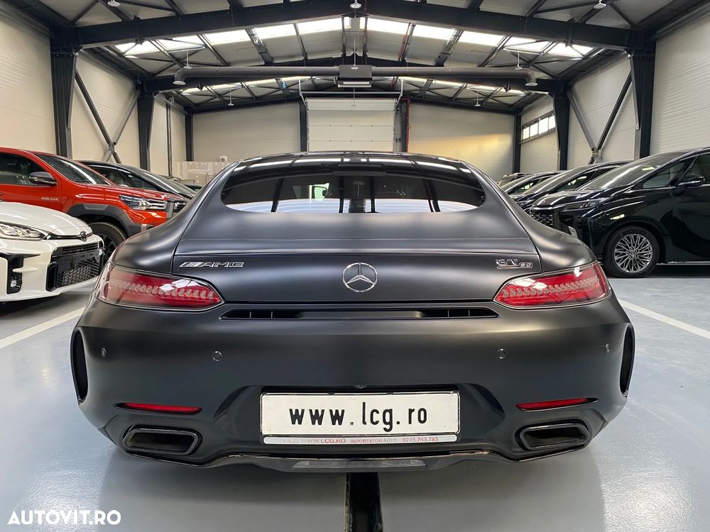 Mercedes-Benz AMG GT - 4