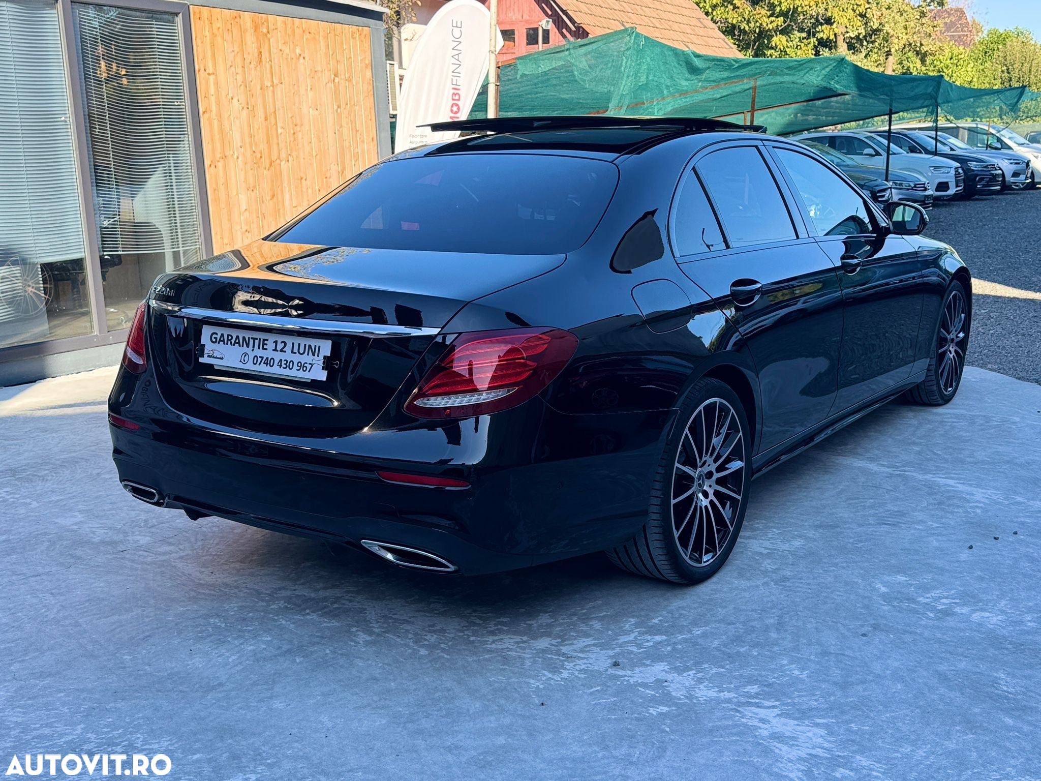 Mercedes-Benz E - 22