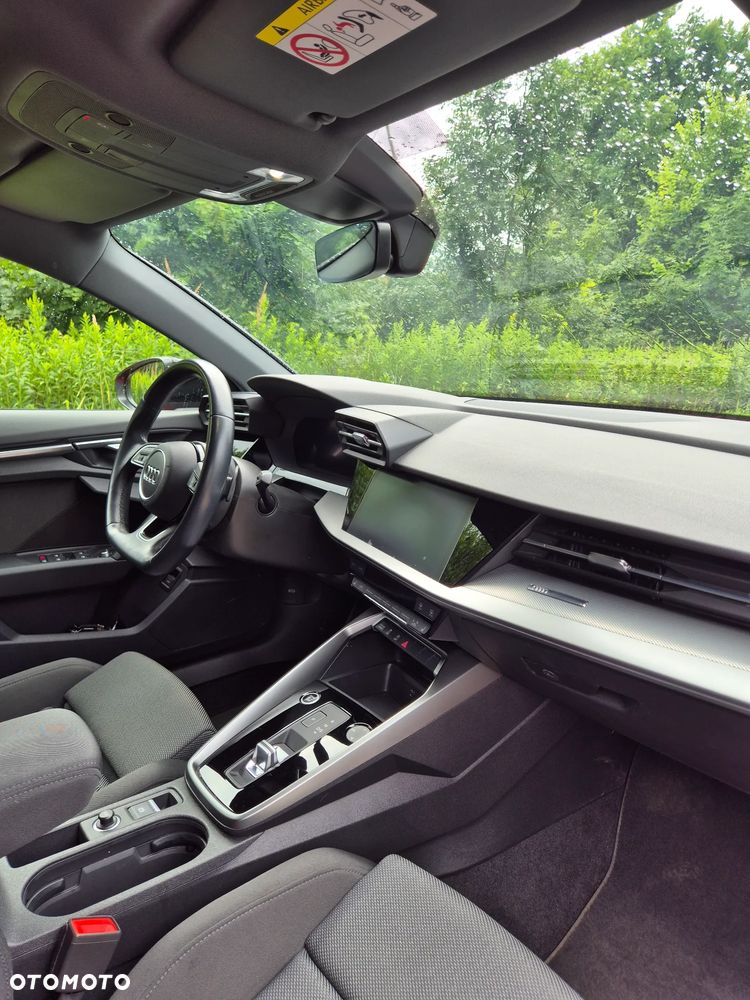 Audi A3 Sportback 35 TFSI mHEV S Line S tronic - 13