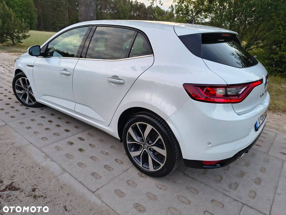 Renault Megane ENERGY dCi 130 BOSE EDITION - 4