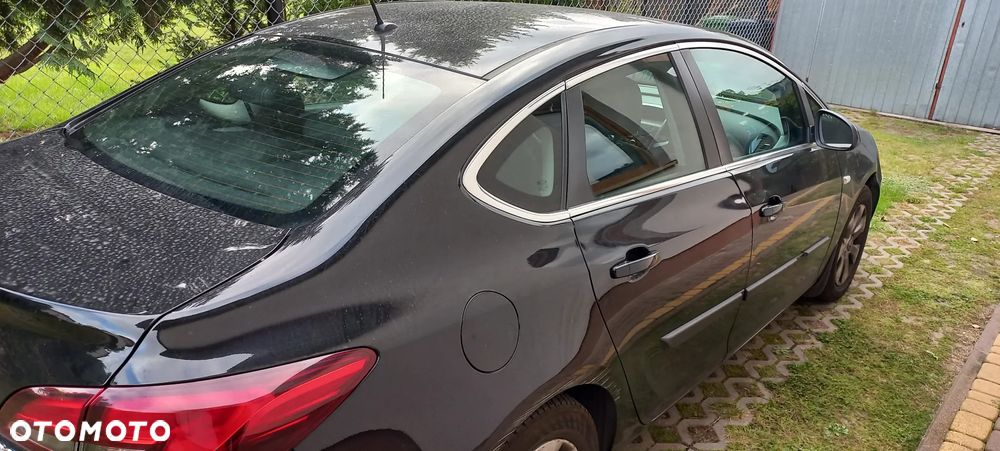 Opel Astra - 8